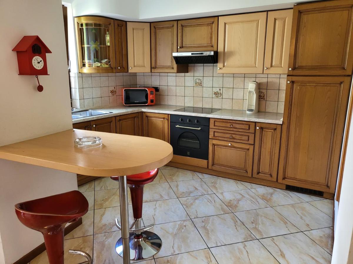 Appartamento Gobi Castel Condino Exterior foto
